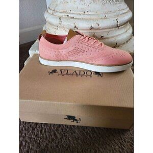 Vlado Women's Bella Casual Sneakers from Finish Line, Pink, Sz. 6.5